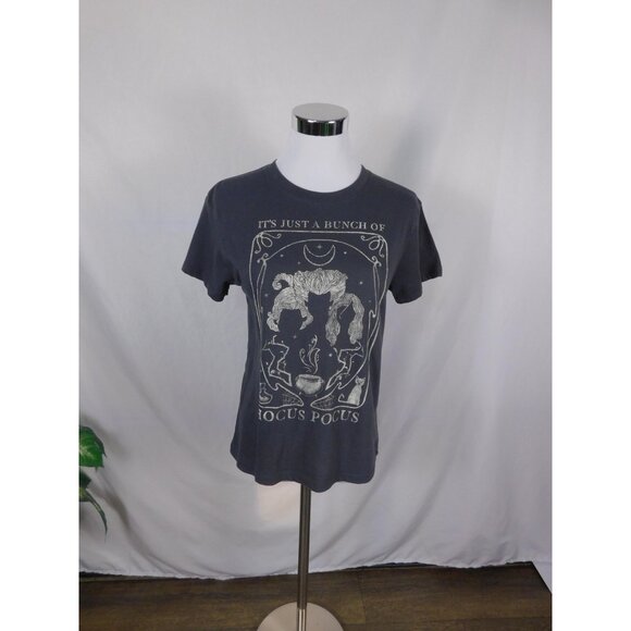 Disney Hocus Pocus Shirt Womens XS Black Gray Graphic It's Just A Bunch Of Tee - Picture 1 of 11